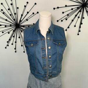 XXI denim sleeveless vest medium wash button front Y2K